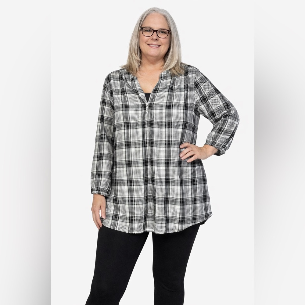 Falls Creek V-Neck Hi-Low Black, and White Plaid Blouse, Back Yoke Smoking, 1X